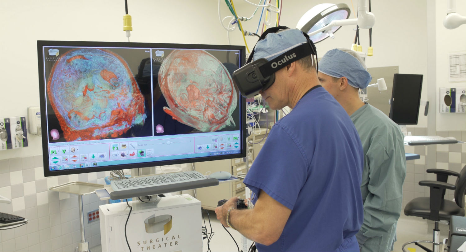  Médicos usando óculos de realidade virtual para treinamento de cirurgia cerebral  