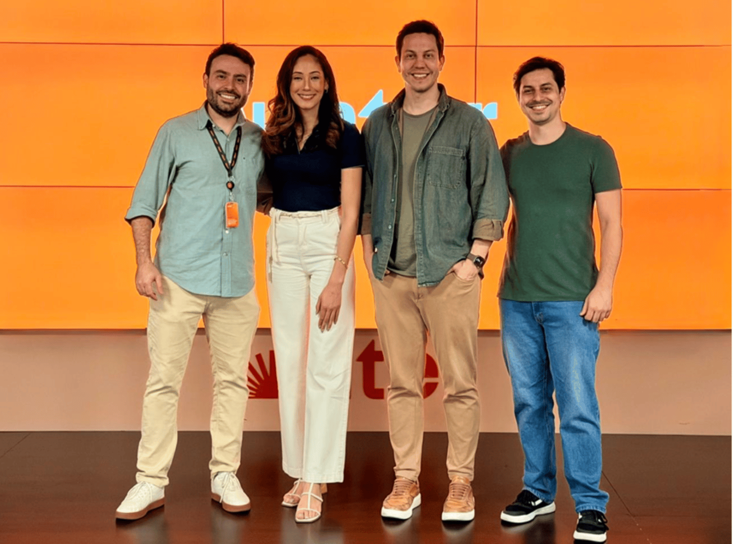 Eduardo Carmo (Inter), Monique Femme (Data Hackers), Marcio Pupin (Inter) e Leonardo Chavasco (Inter). 