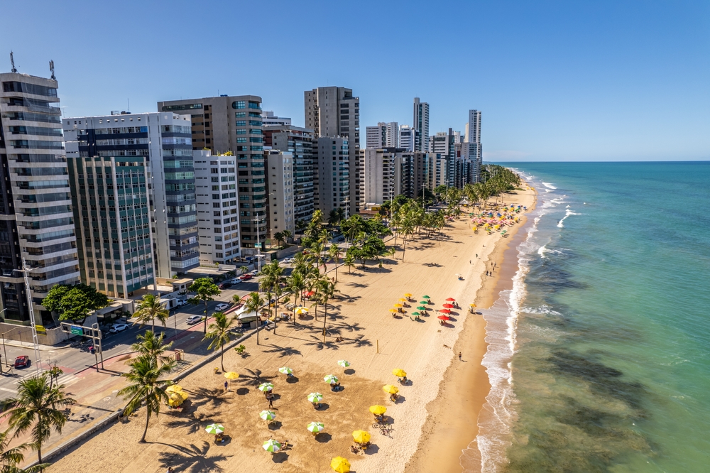 Paisagem de uma das belas praias de Recife (PE)